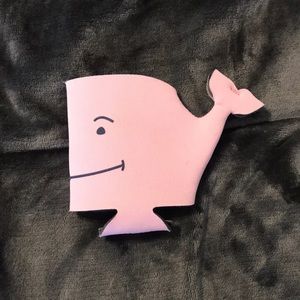 Vineyard vines whale koozie